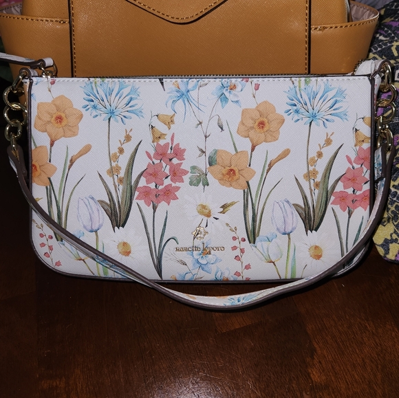 Nanette Lepore Spring Floral  shoulder bag - Picture 1 of 6